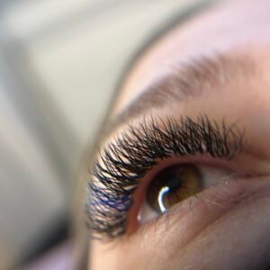 Cílios coloridos
